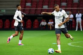 格纳布里:在主场赢得欧冠是我们的梦想,慕尼黑已成第二故乡.